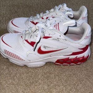 Nike Zoom Air  Fire, Women’s 9/ Youth 7.5, New